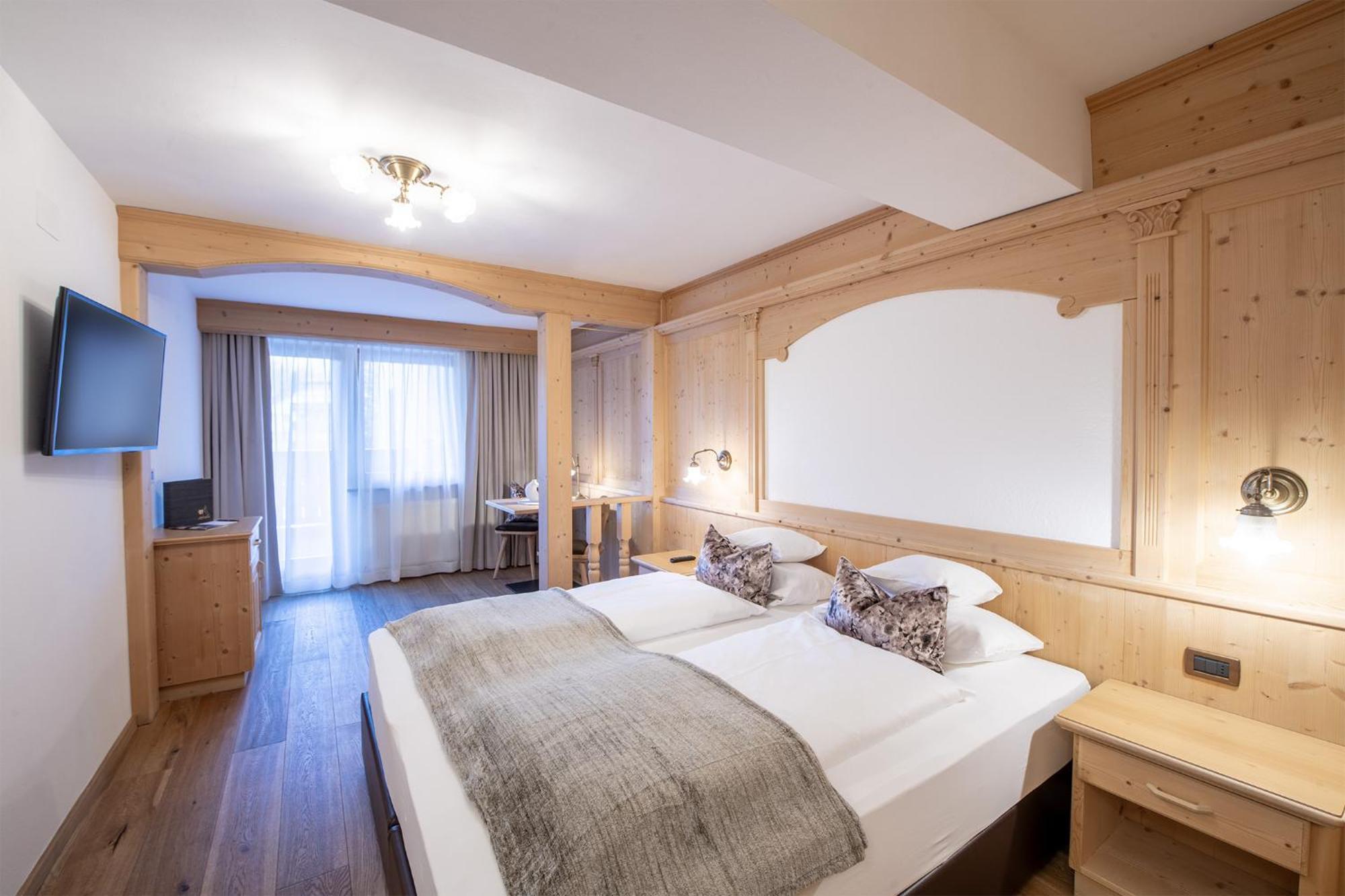 Hotel Arkadia - "Adults Only" Corvara In Badia Kültér fotó